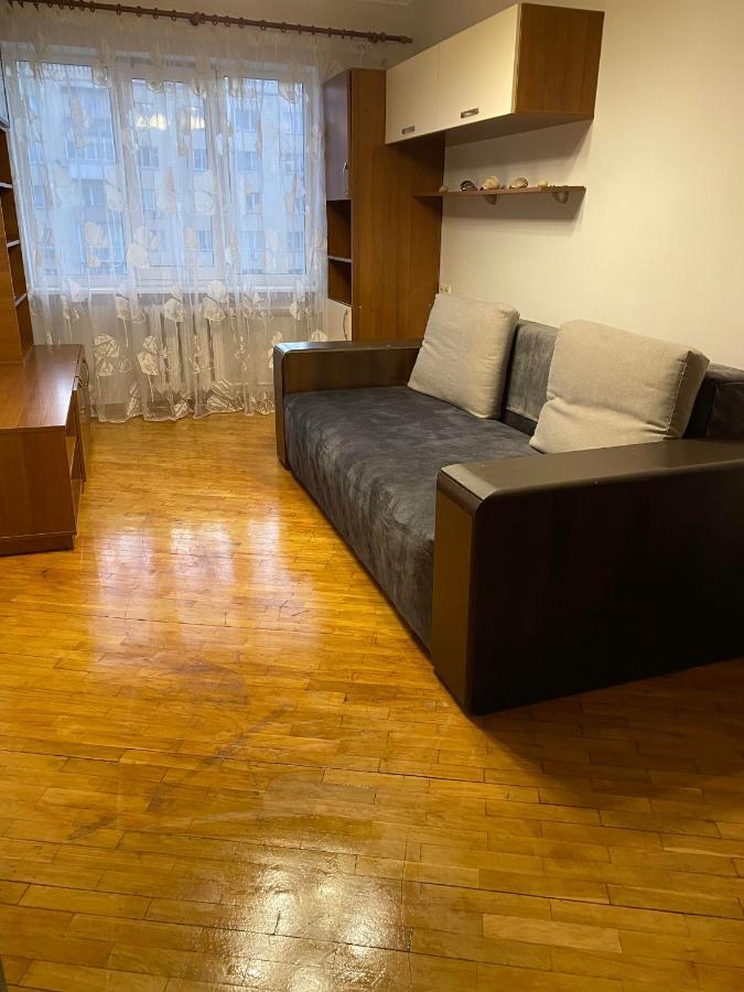 Apartment Next To Metro Station Pechersk Київ Екстер'єр фото